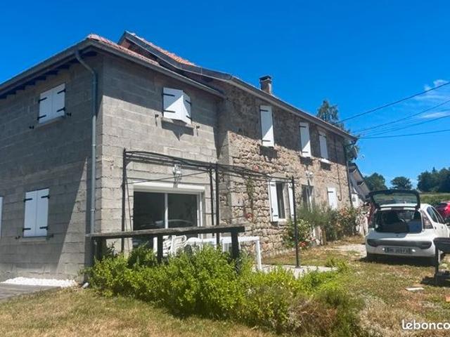 Maison vente à Veyrières