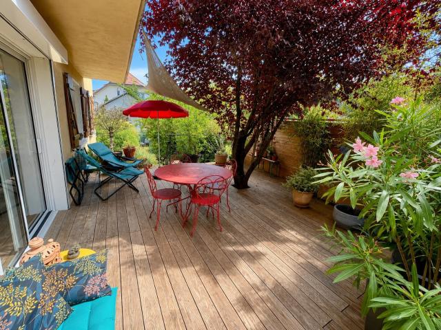 Maison vente à Saint-Julien-en-Genevois, Ville-la-grand