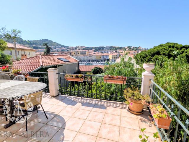 Maison vente à Céret, Port-vendres