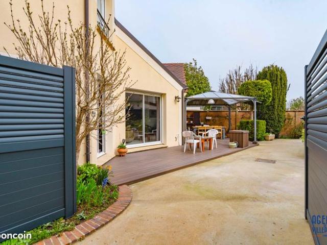 Maison vente à Versailles, Les Clayes-sous-bois