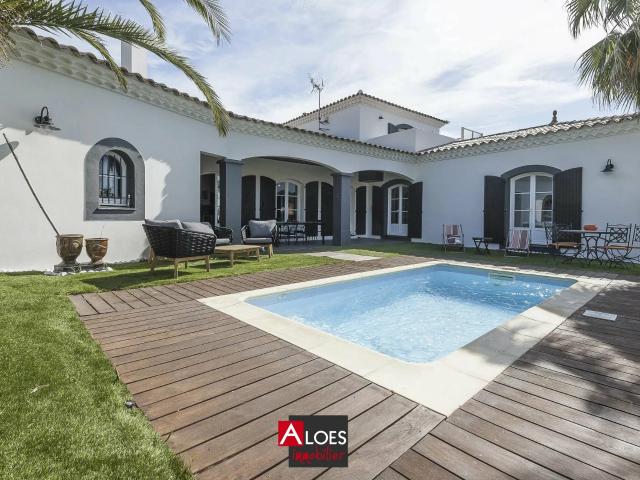 Maison vente à Nîmes, Aigues-mortes