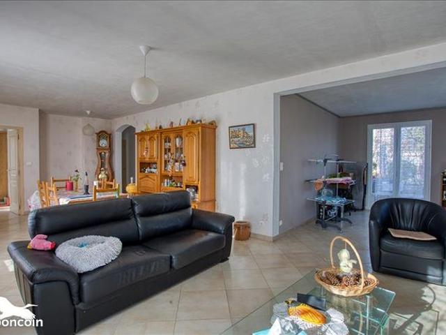 Maison vente à Sarlat-la-Canéda, Terrasson-lavilledieu