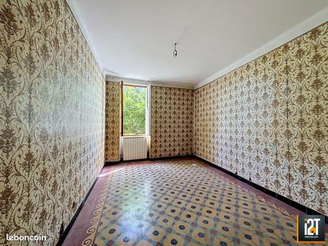 Maison vente à Nîmes, La Calmette