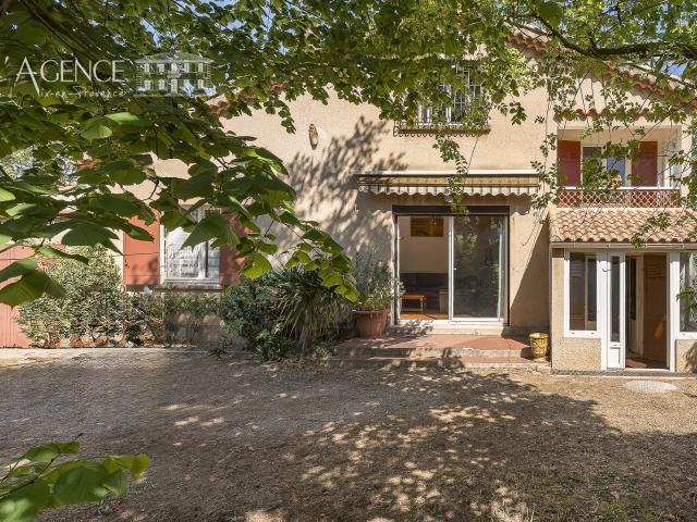 Maison vente à Aix-en-Provence, Aix-en-provence