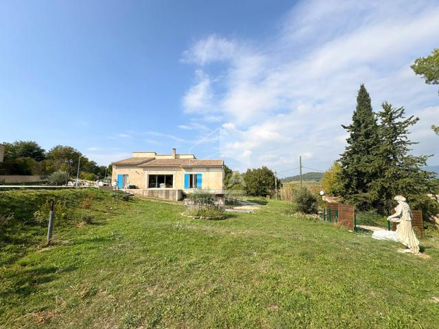 Maison vente à Apt, La Tour-d'aigues