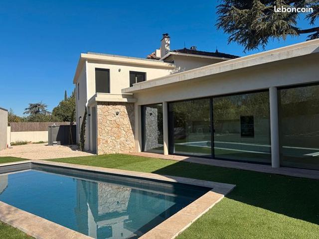 Maison vente à Aix-en-Provence, Bouches-du-Rhône