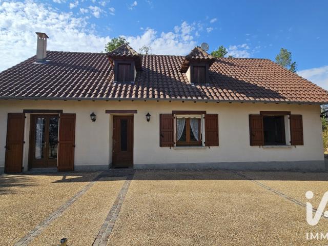 Maison vente à Aurillac, Saint-etienne-de-maurs