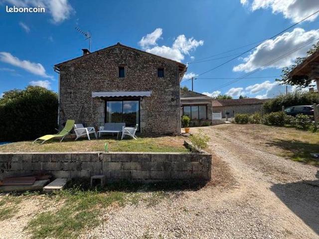 Maison vente à Lizant, Vienne