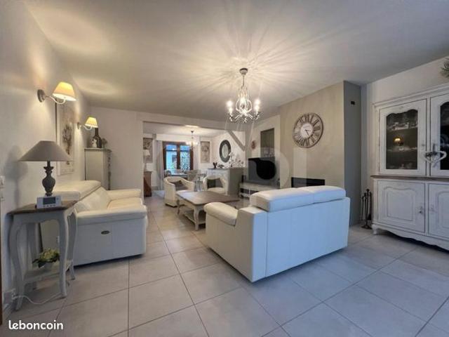 Maison vente à Créteil, Ormesson-sur-marne
