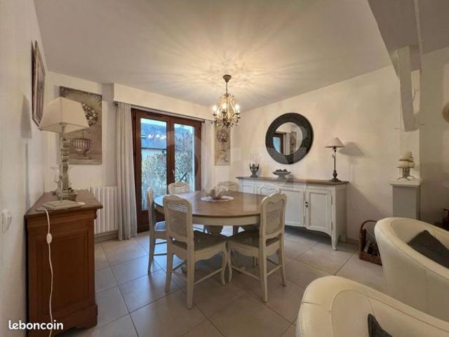 Maison vente à Créteil, Ormesson-sur-marne