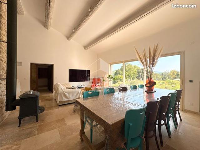 Maison vente à Apt, La Tour-d'aigues