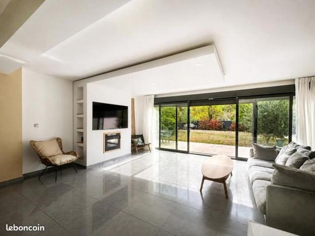 Maison vente à Saint-Germain-en-Laye, Marly-le-roi