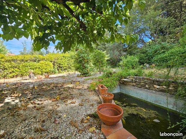 Maison vente à Villeneuve-lès-Avignon, Gard