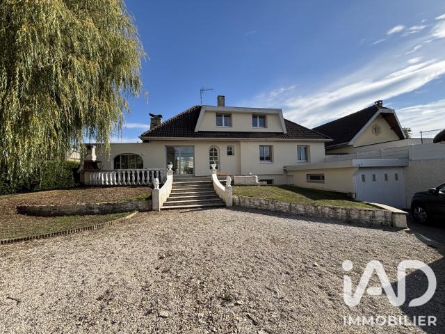 Maison vente à Le Pavé, Harcy