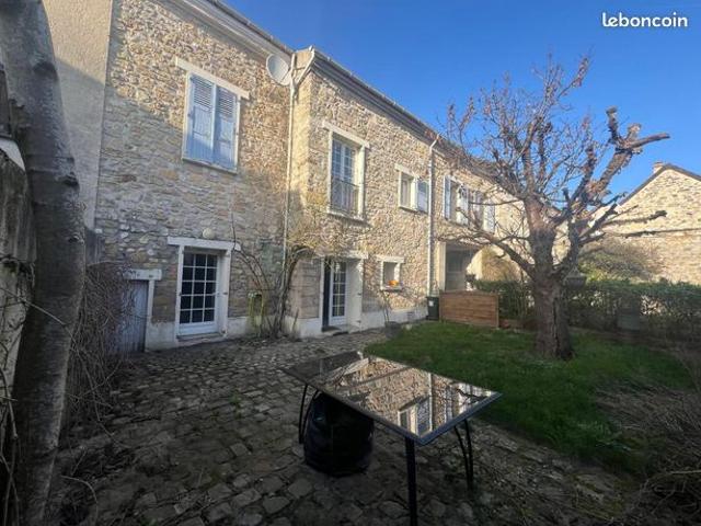 Maison vente à Louhans-Châteaurenaud, Sagy