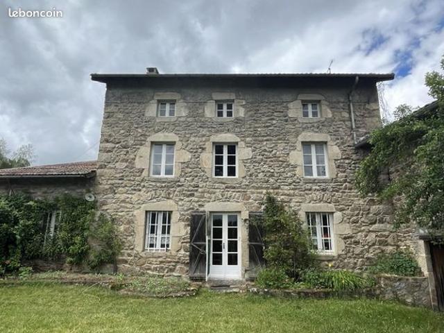 Maison vente à Ambert, Saint-bonnet-le-bourg