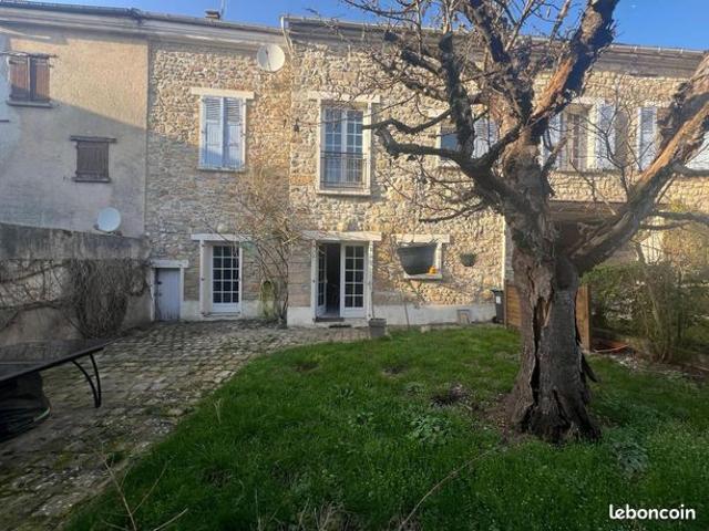 Maison vente à Louhans-Châteaurenaud, Sagy