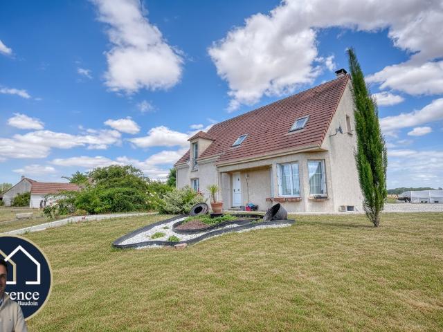 Maison vente à Dreux, Saint-laurent-la-gâtine