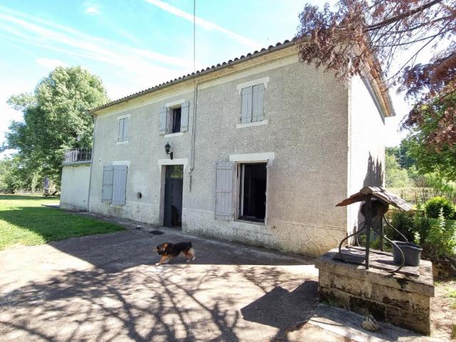 Maison vente à Nontron, Etouars