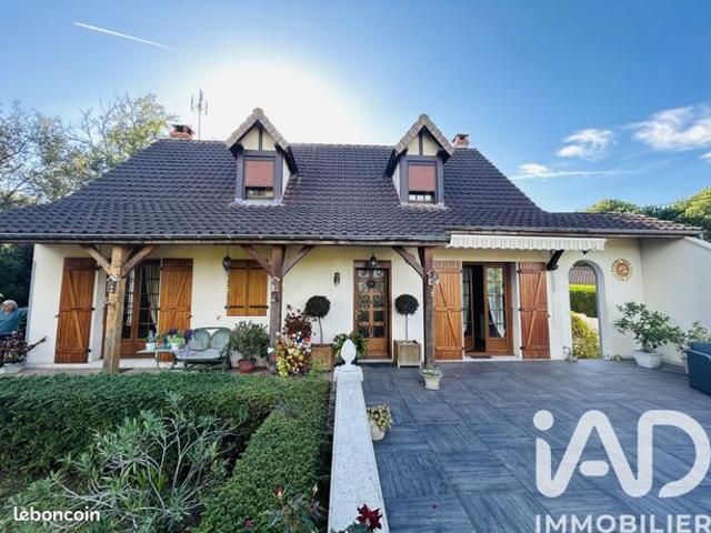Maison vente à Ussel, Saint-rémy