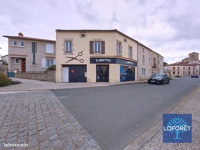 Maison vente à Fontenay-le-Comte, La Caillère-saint-hilaire