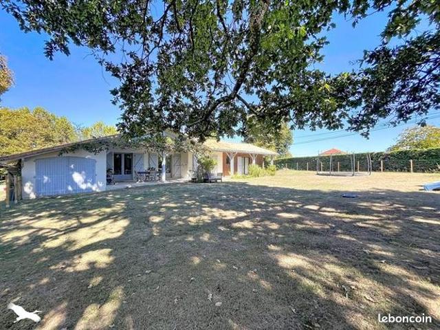 Maison vente à Saint-Pierre-du-Mont, Calvados