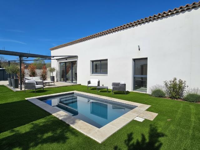 Maison vente à Aix-en-Provence, Lambesc