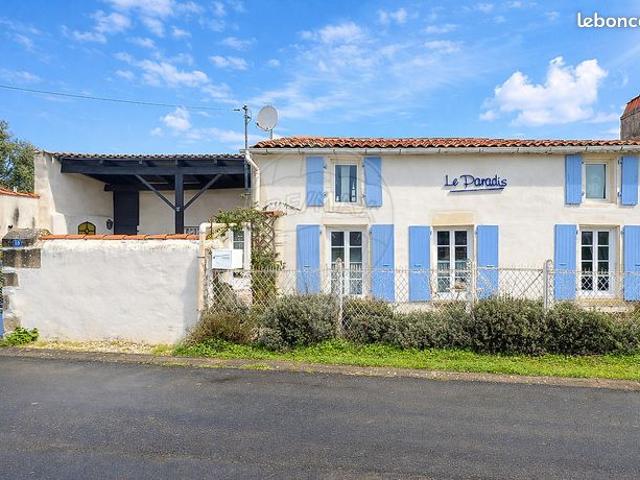 Maison vente à Rochefort, Etaules