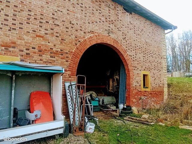 Maison vente à Roanne, Saint-pierre-la-noaille