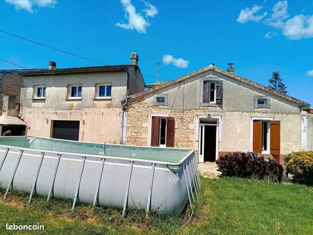 Maison vente à Blaye, Cars