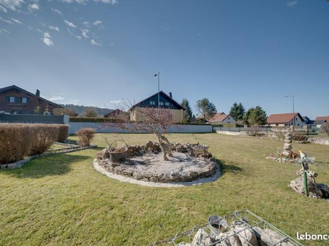 Maison vente à Pontarlier, La Chenalotte