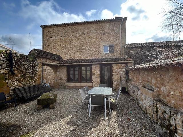 Maison vente à Lolme