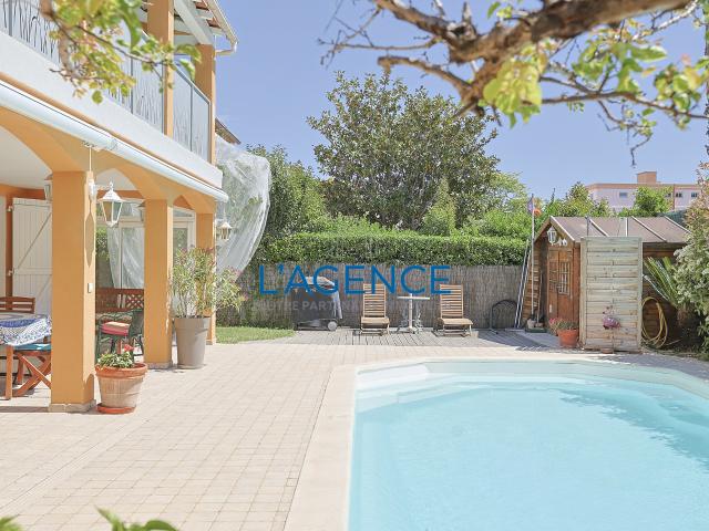 Maison vente à Arrondissement de Toulon, Hyères
