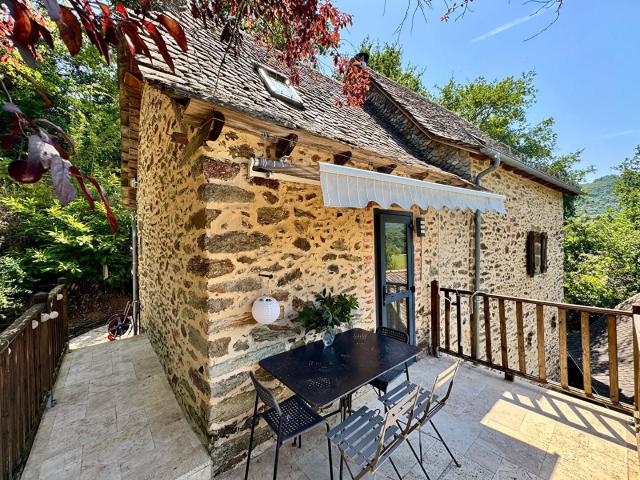 Maison vente à Villefranche-de-Rouergue, Saint-parthem