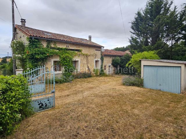 Maison vente à Niort, Sauzé-vaussais