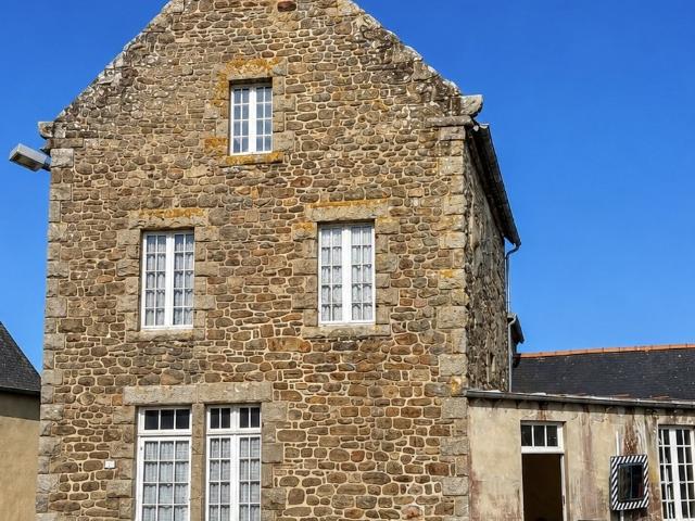 Maison vente à Dinan, Bretagne