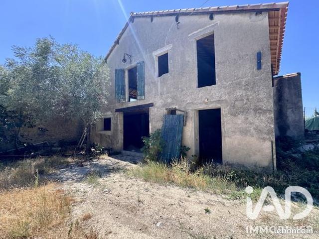 Maison vente à Nîmes, Montmirat