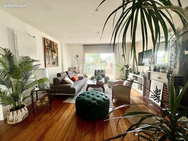 Maison vente à Bordeaux, Cadaujac