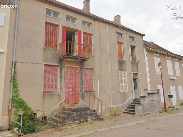 Maison vente à Chalon-sur-Saône, Saint-sernin-du-plain