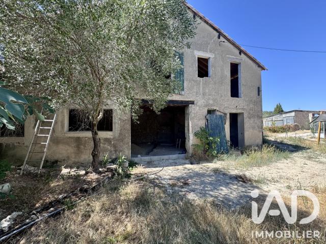 Maison vente à Nîmes, Montmirat