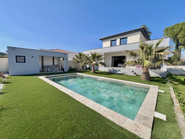 Maison vente à Nîmes, Saint-geniès-de-malgoirès