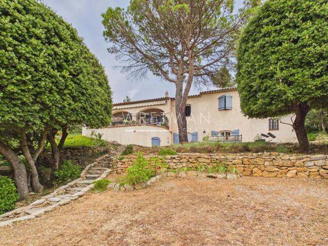 Maison vente à Brignoles, Tourtour