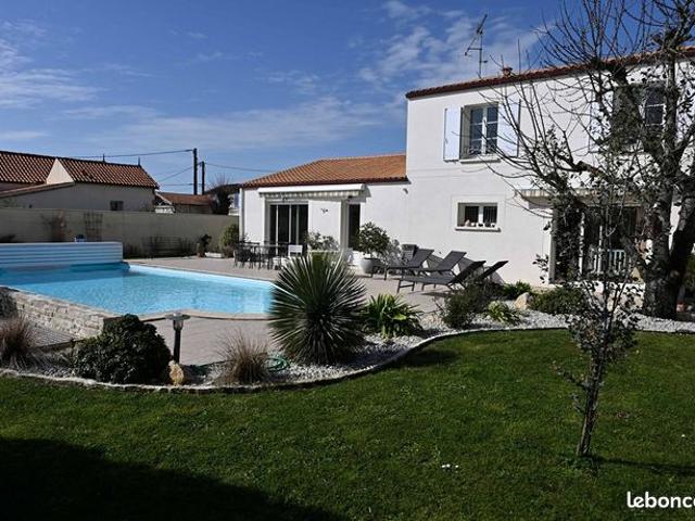 Maison vente à Vérines