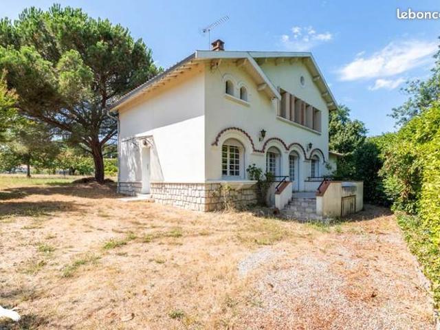 Maison vente à Agen, Layrac