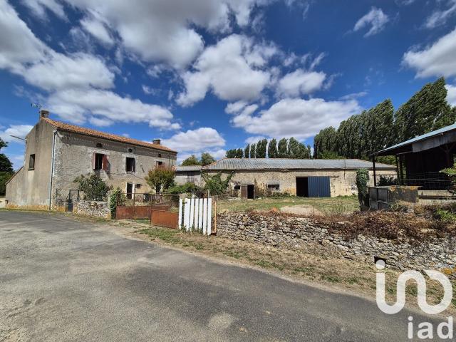 Maison vente à Parthenay, La Peyratte