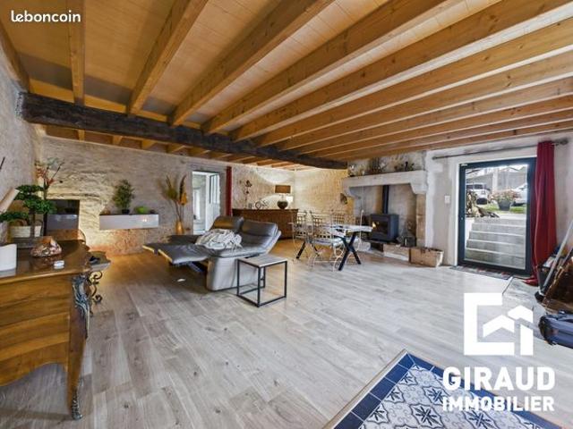 Maison vente à Parthenay, Ardin