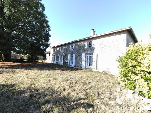 Maison vente à Grand-Champ, Lezay