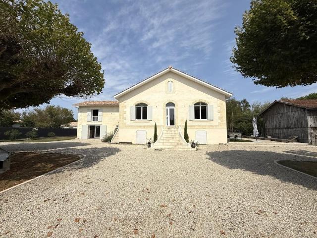 Maison vente à Bordeaux, Carignan-de-bordeaux