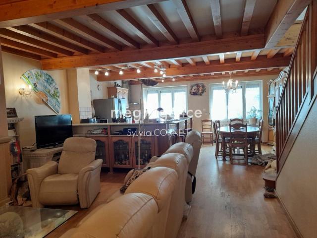 Maison vente à Le Pelan, Poncin