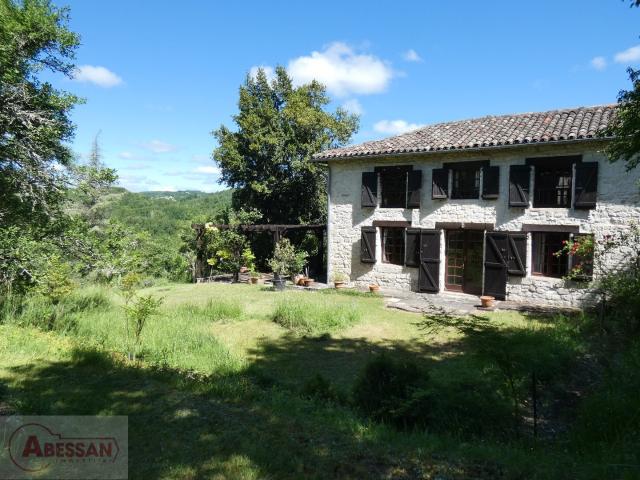 Maison vente à La Burgue, Vieux